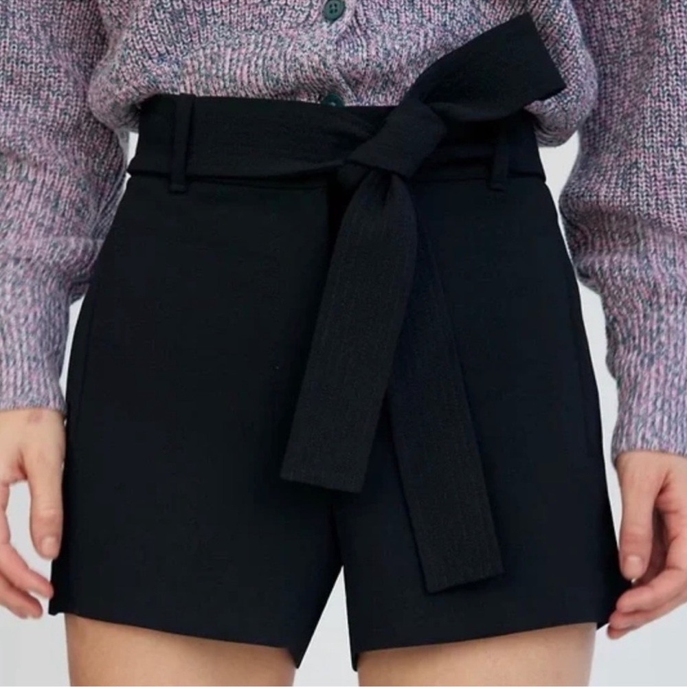 Aritzia Wilfred black tie-front shorts
